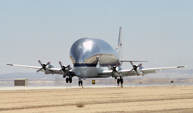 Aero Spacelines Super Guppy Turbine (NASA)